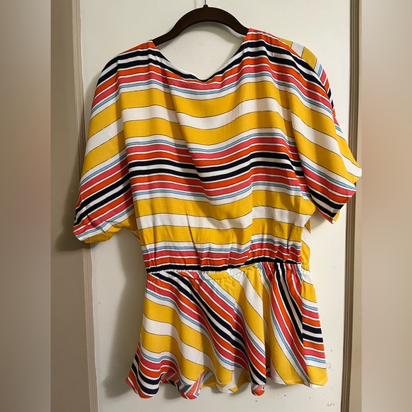 Trina Turk XS blouse NWT - Picture 2 of 4